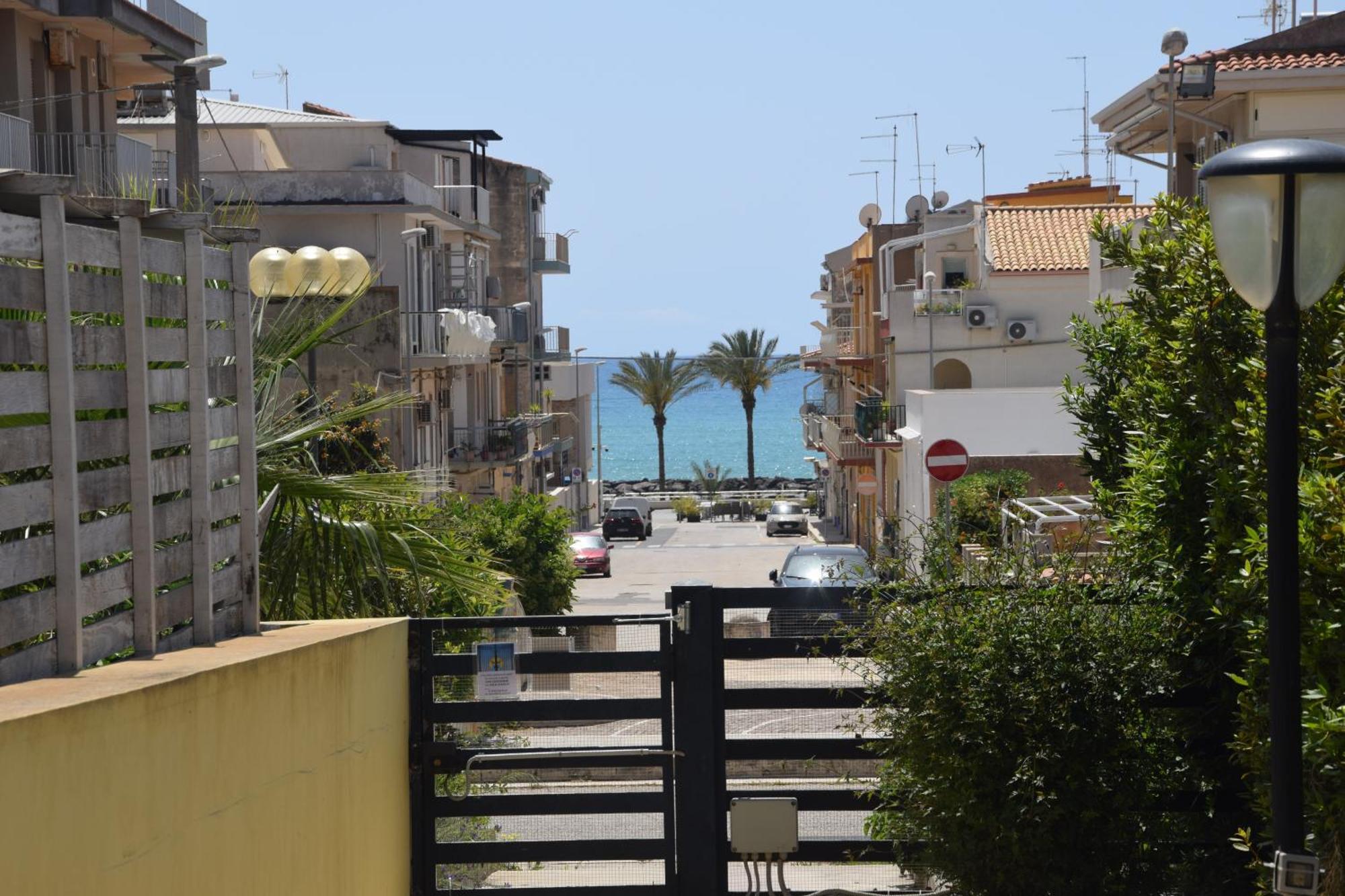 Acquamarina House Marina Di Ragusa Extérieur photo